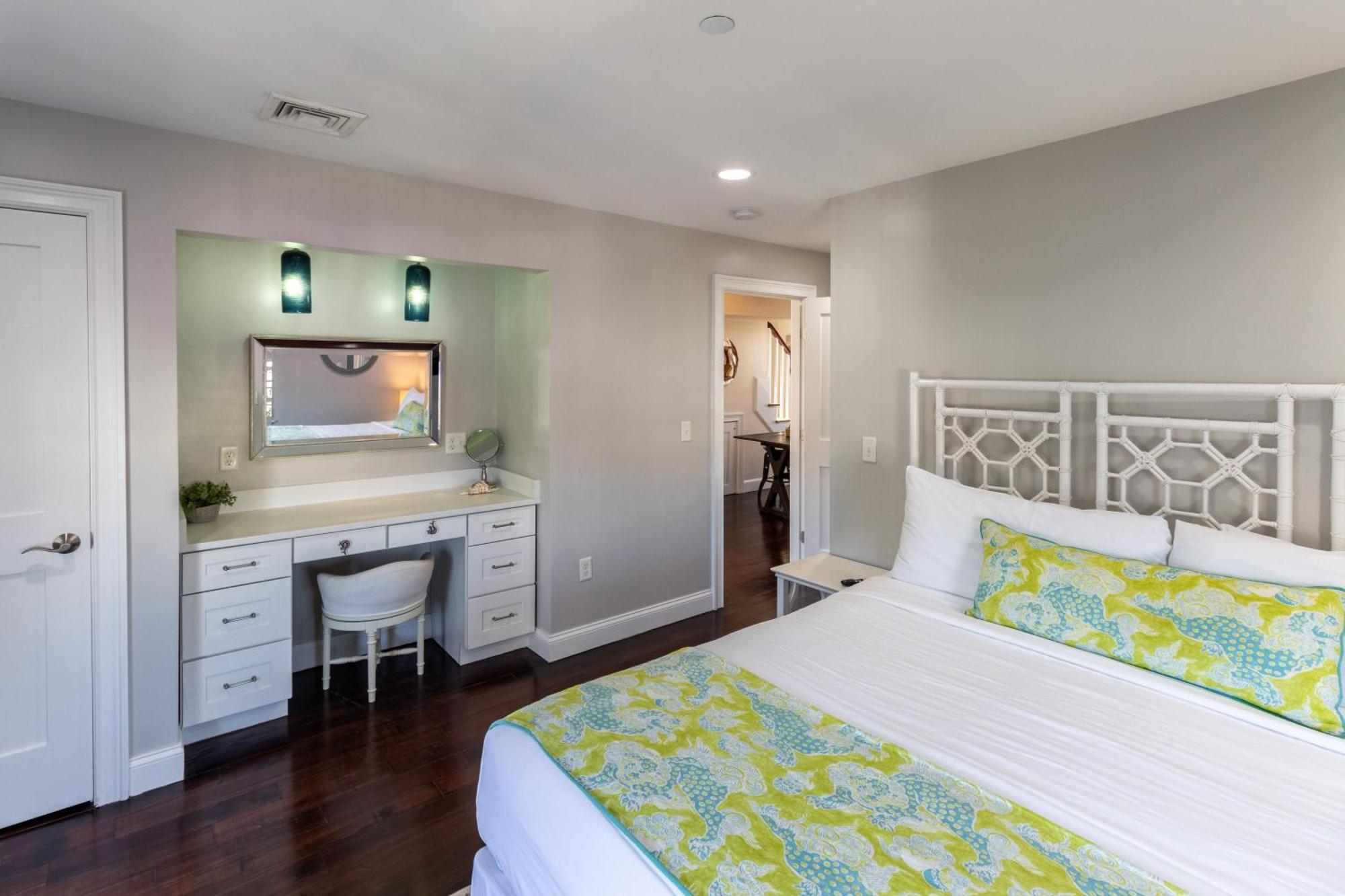 Apartmán The Newport Lofts - 617 Thames Street Exteriér fotografie